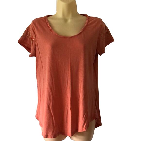 Lucky Brand Light Orange Knit Top Woman Size Large Embroidered Short Sleeve - Picture 1 of 7